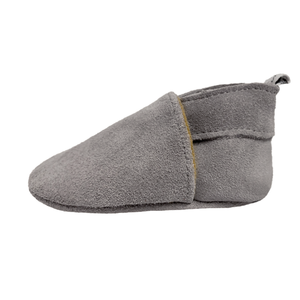 Babyslofjes effen grijs suede zijkant